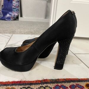 Michael kors black peep toe chunky heels